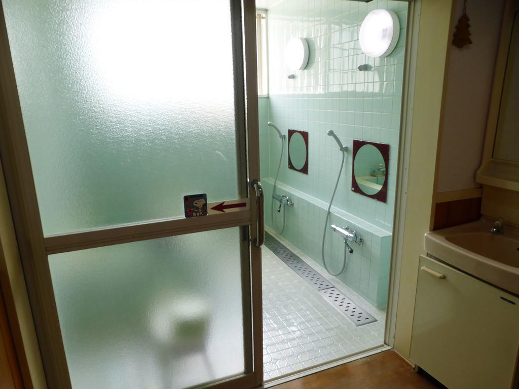 Kagura House Otel Yuzawa  Dış mekan fotoğraf