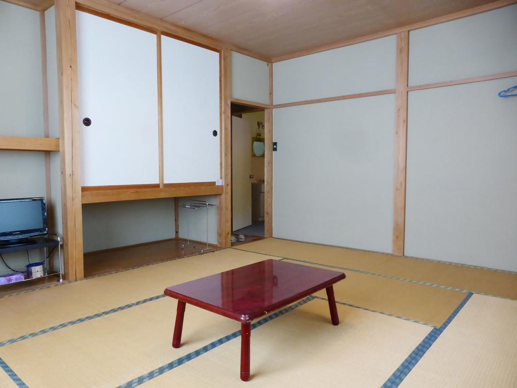 Kagura House Otel Yuzawa  Dış mekan fotoğraf